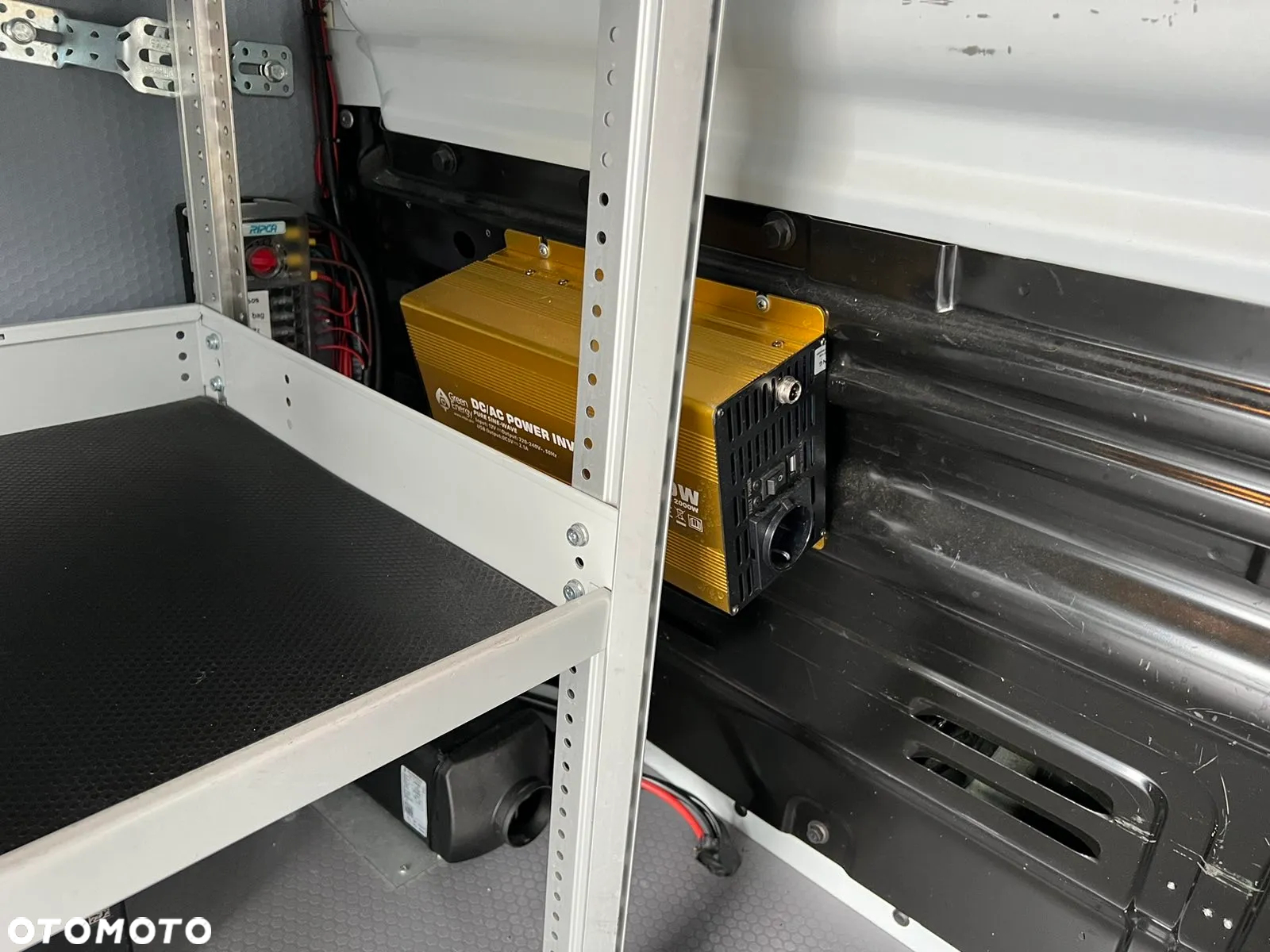 Renault Trafic Warsztat Sortimo - 20