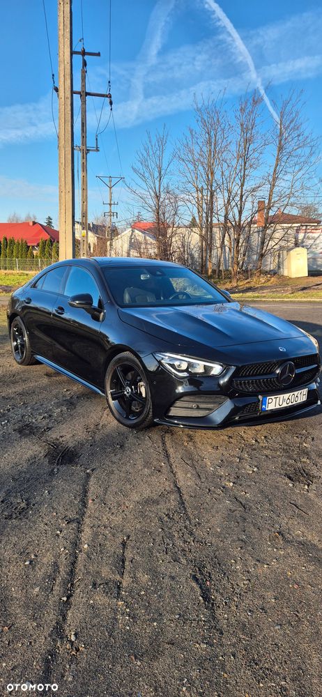 Mercedes-Benz CLA 200 7G-DCT AMG Line - 3