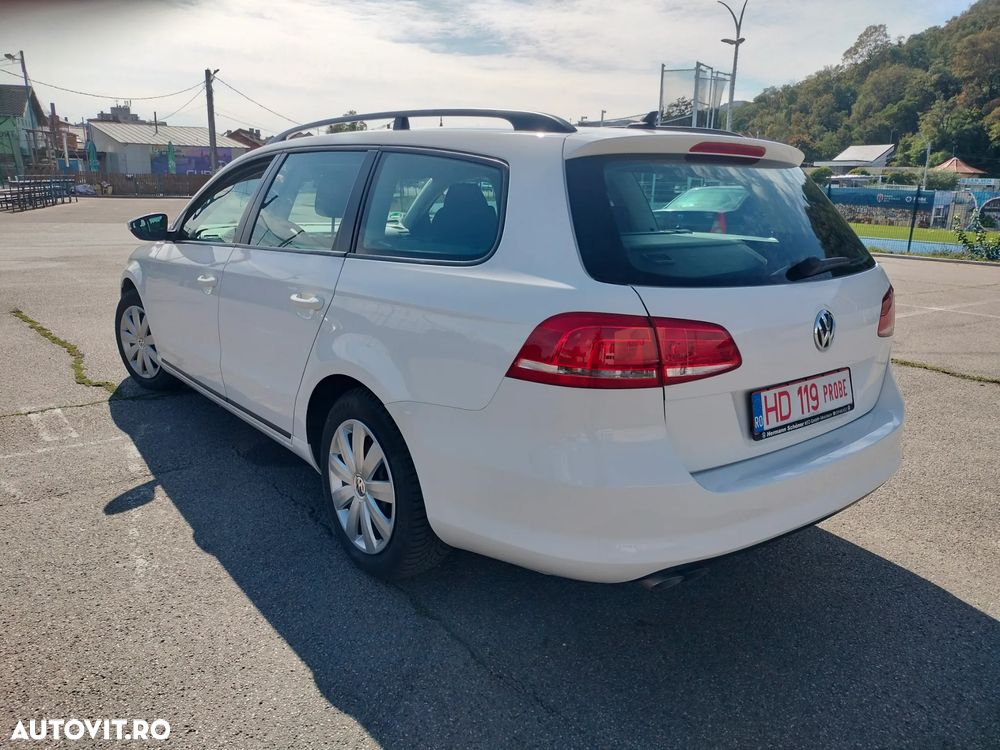 Volkswagen Passat 2.0 TDI 4Motion BlueMotion Technology Highline - 3