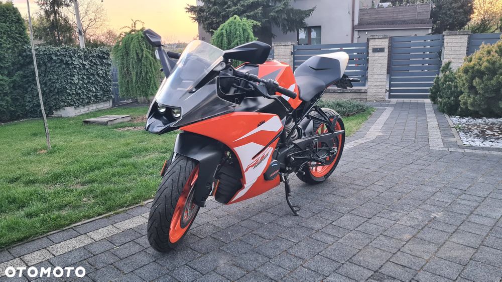 KTM RC 125 - 4