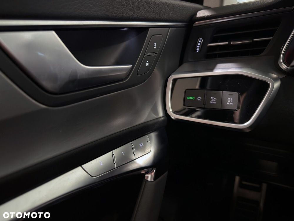 Audi A6 Avant - 15