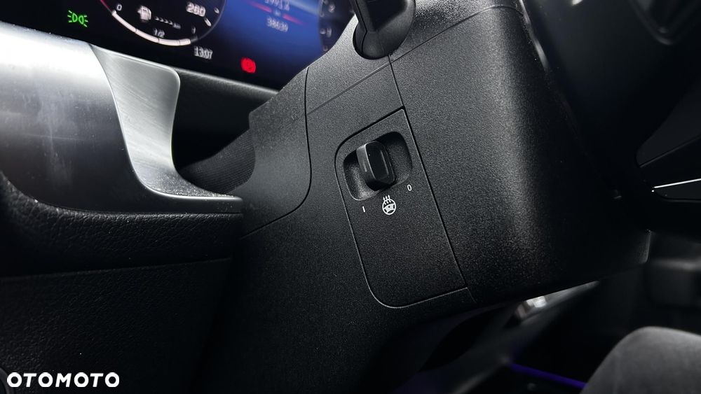 Mercedes-Benz GLB 200 AMG Line 7G-DCT - 16