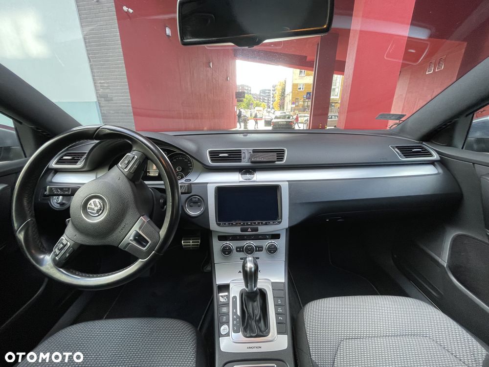 Volkswagen Passat 2.0 TDI Highline DSG - 18