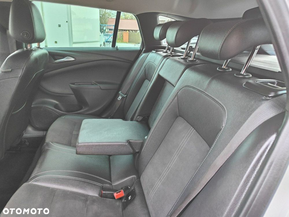 Opel Astra 1.4 Turbo Start/Stop Automatik Business - 28