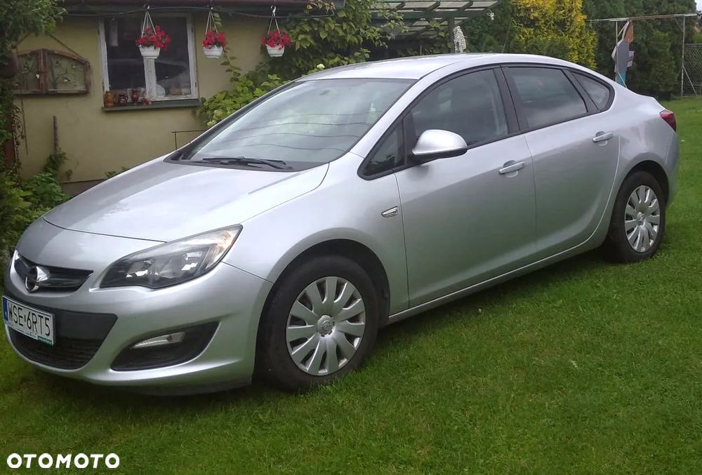 Opel Astra 1.4 T Active - 2