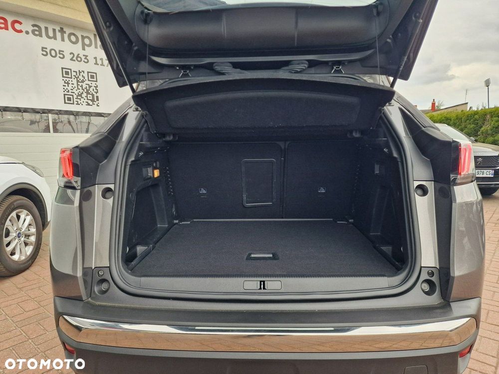 Peugeot 3008 1.5 BlueHDi Allure S&S EAT8 - 22