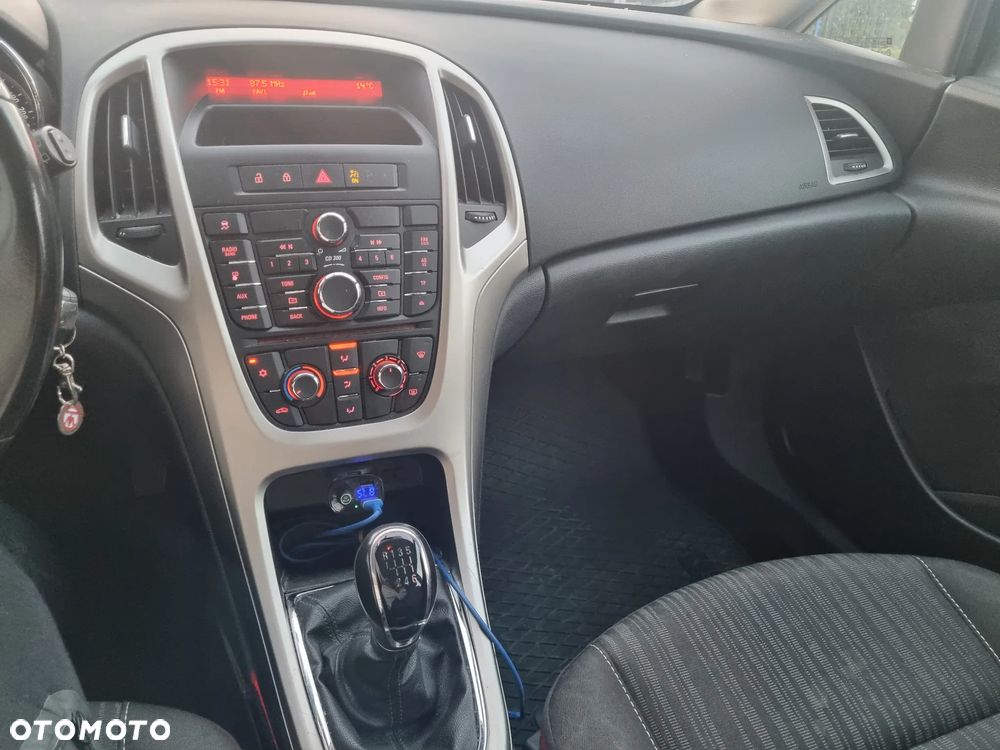 Opel Astra 1.4 T Cosmo - 8