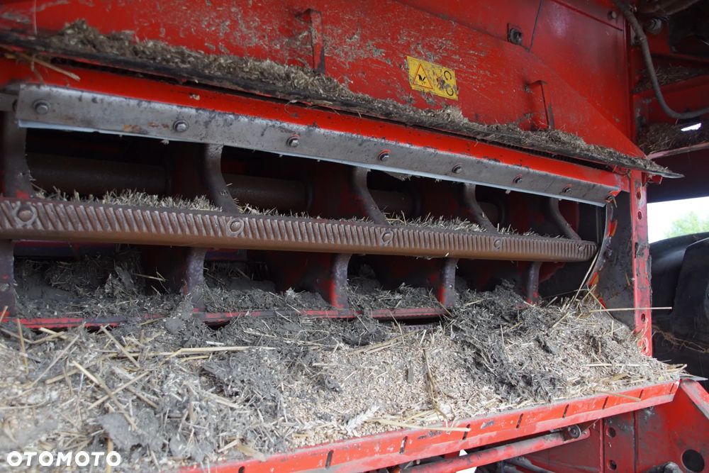 Kombajn na części - Massey Ferguson MF 36 7.6 220 KM 612 DSL 1997R Silnik Skrzynia Kabina Lampa Lusterko Schody Koło Deska Kokpit Sterownik Moduł Czujnik Kierownica Fotel - 23
