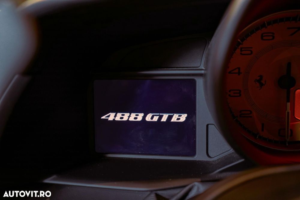 Ferrari 488 GTB - 25