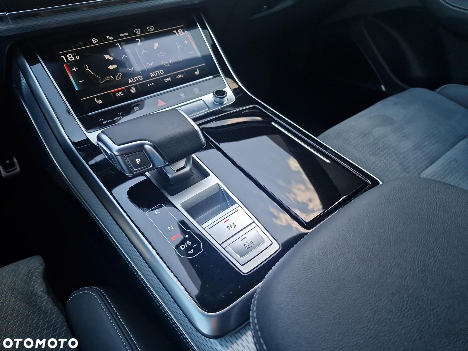 Audi Q8 - 16