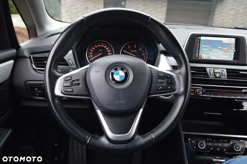BMW Seria 2 216d Advantage - 33
