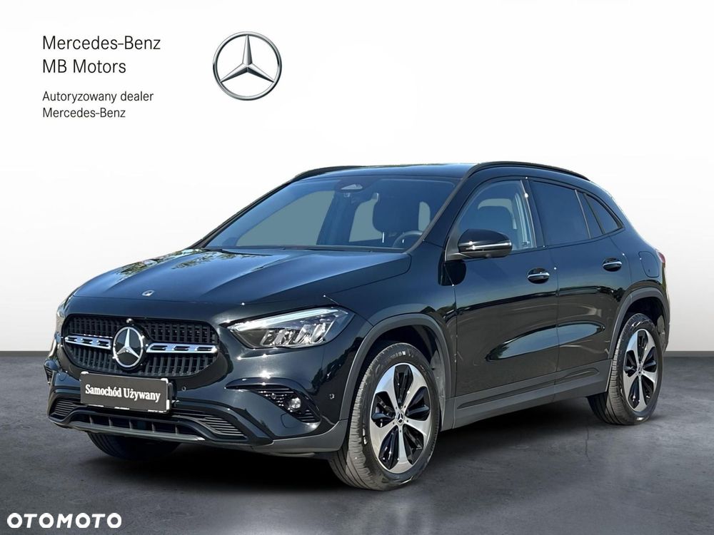 Mercedes-Benz GLA 200 d - 2