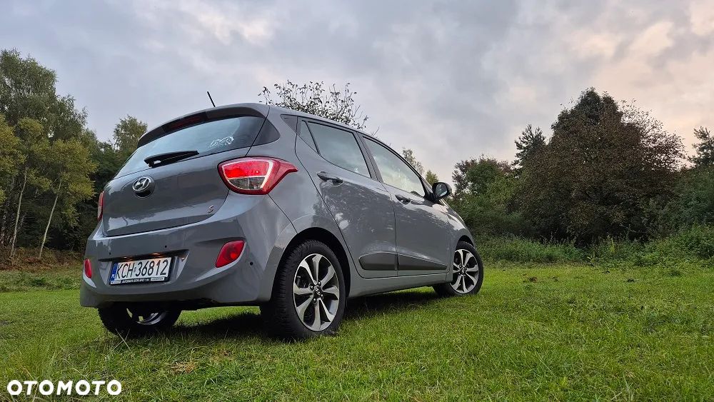 Hyundai i10 1.2 Fifa World Cup Edition - 11