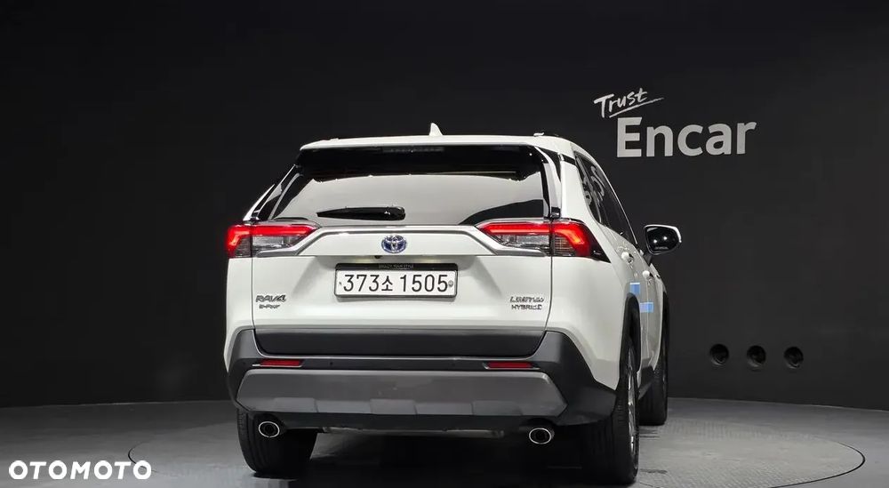 Toyota RAV4 - 4