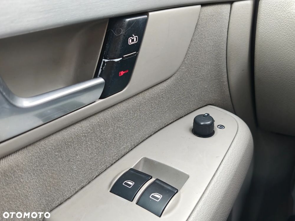 Audi A4 Avant 2.0 TDI DPF - 21