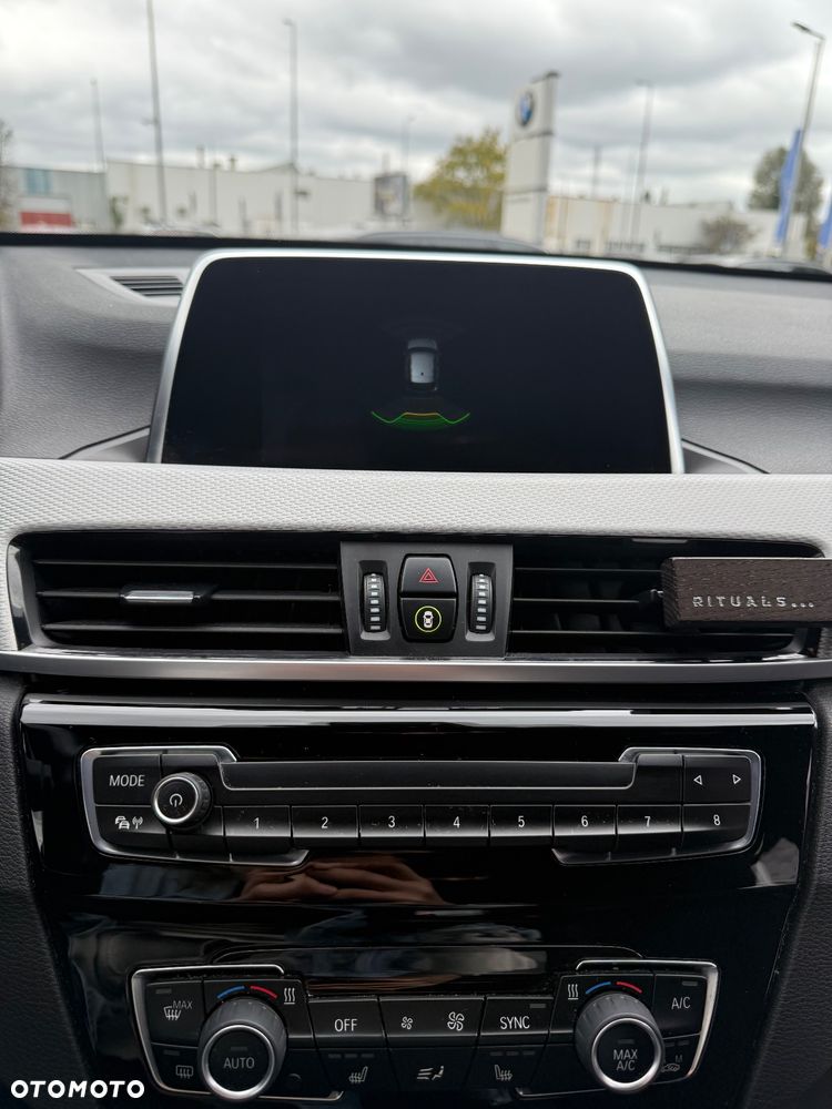 BMW X1 - 24