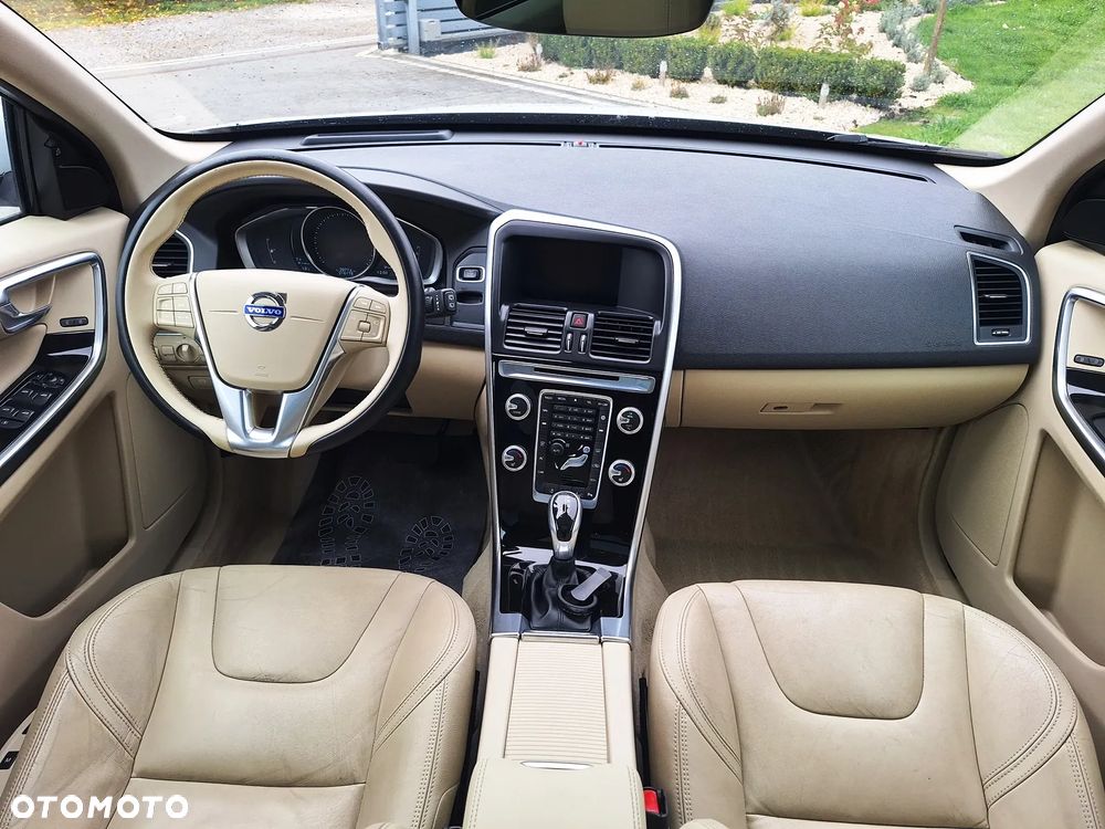 Volvo XC 60 D4 Geartronic Summum - 27
