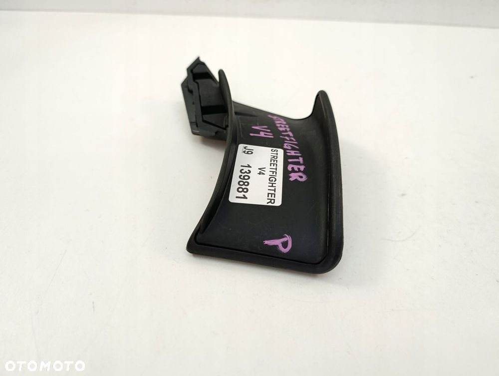 DUCATI STREETFIGHTER V4 LOTKA PŁETWA WYPEŁNIENIE PRAWE - 5