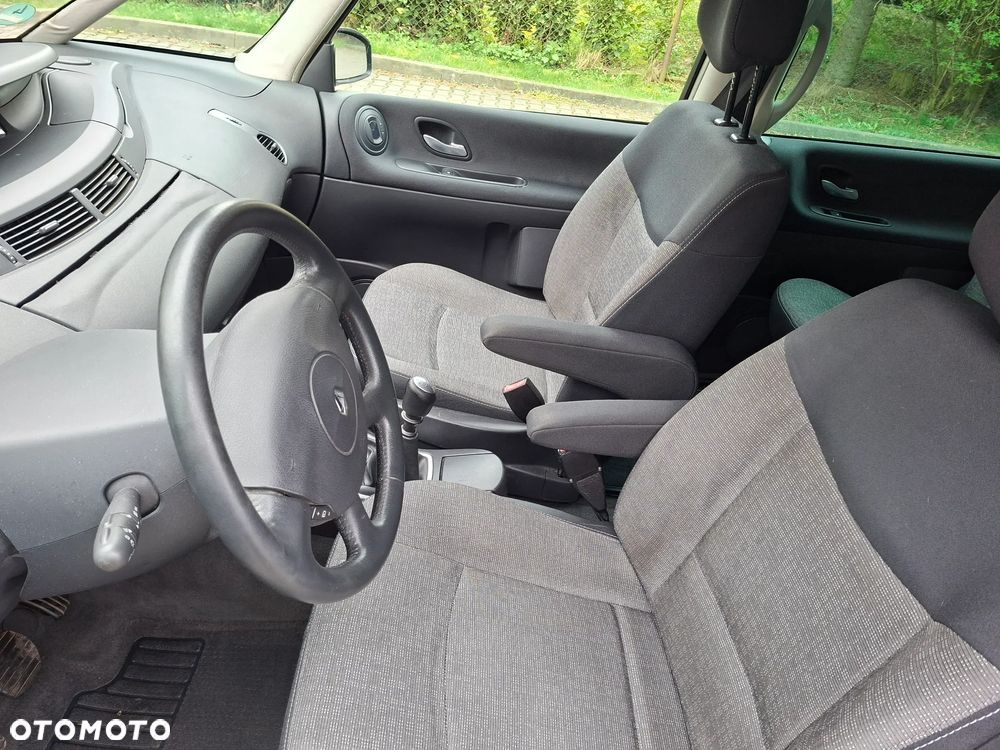 Renault Espace 2.0 Expression - 24