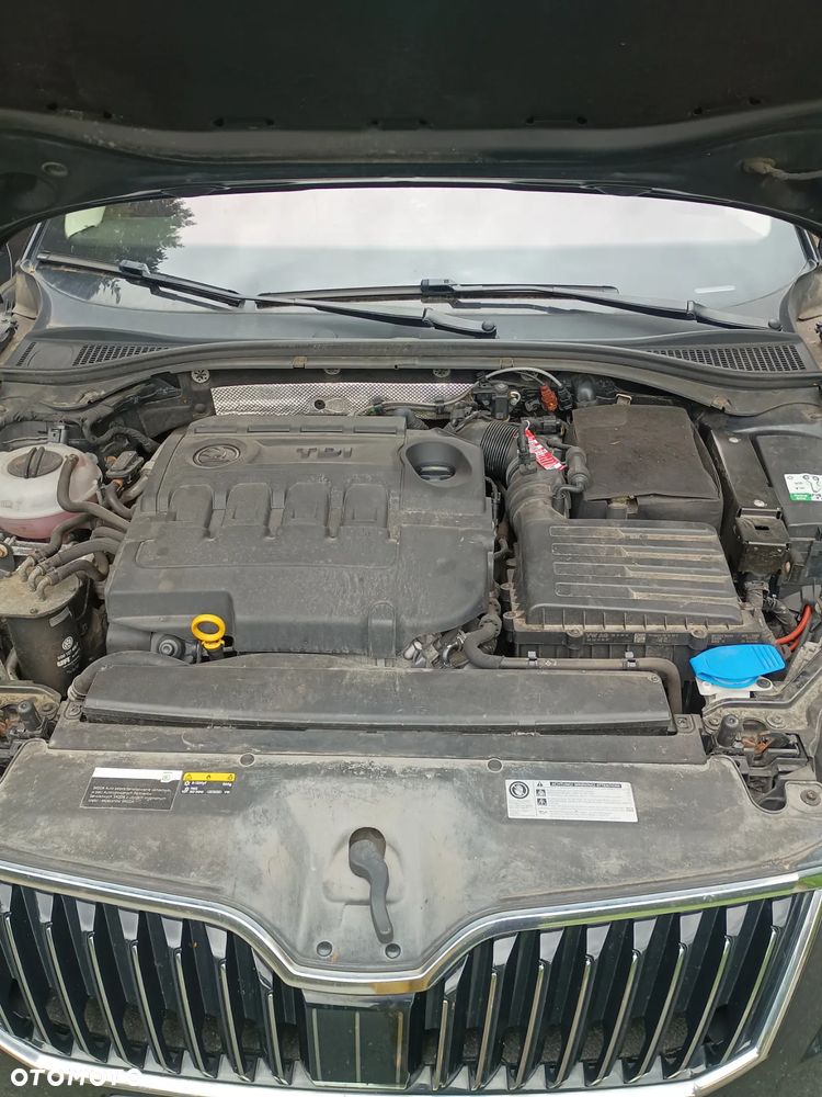 Skoda Superb 2.0 TDI Ambition - 15