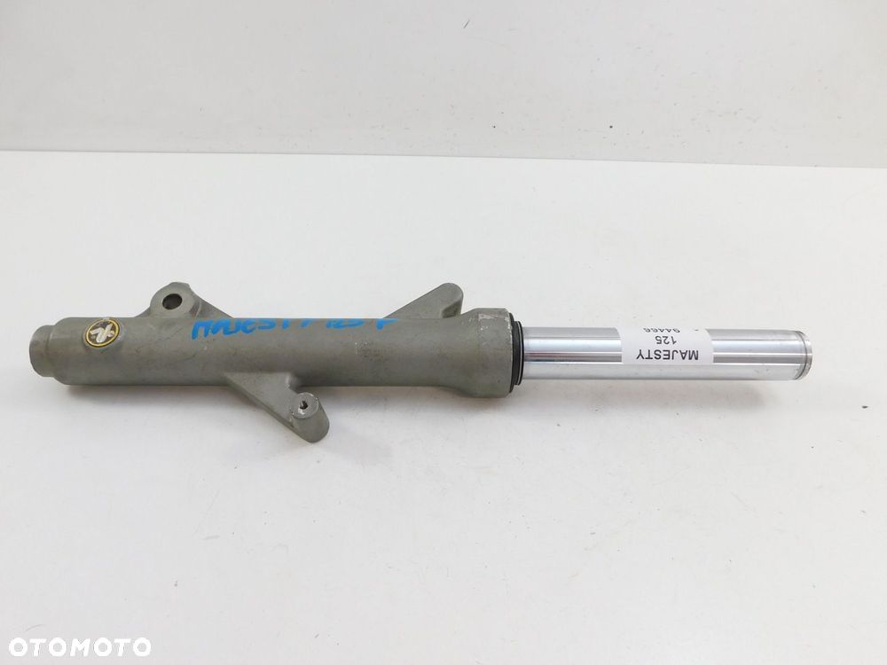 YAMAHA MAJESTY 125 LAGA PRAWA - 2