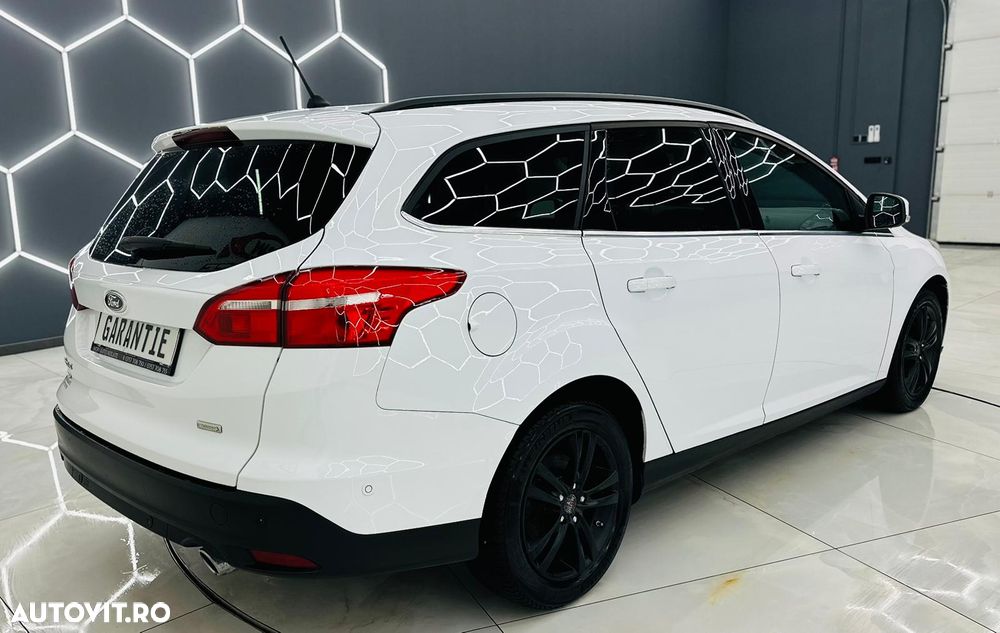 Ford Focus 1.5 EcoBoost Active Business - 5