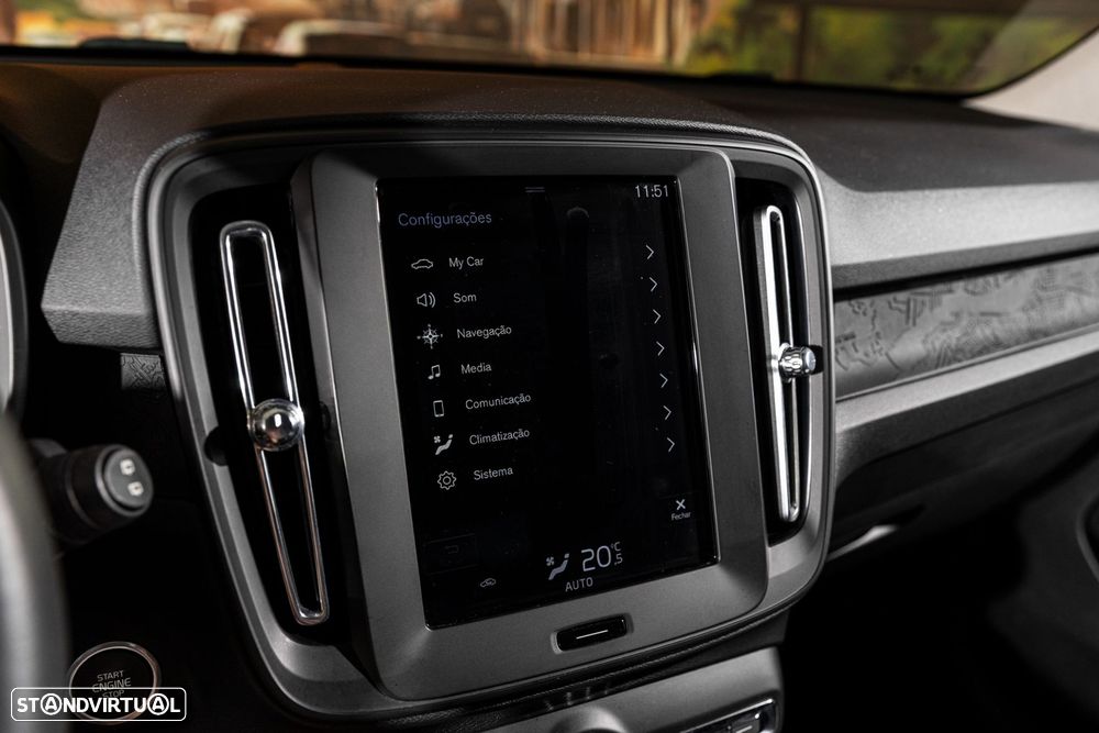 Volvo XC 40 2.0 D3 Momentum Core - 16