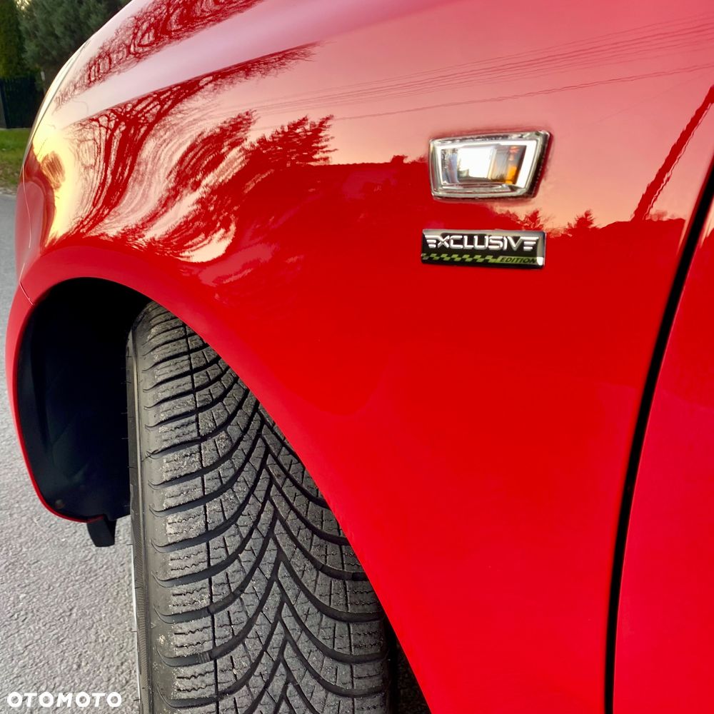 Opel Corsa 1.4 16V Edition - 11