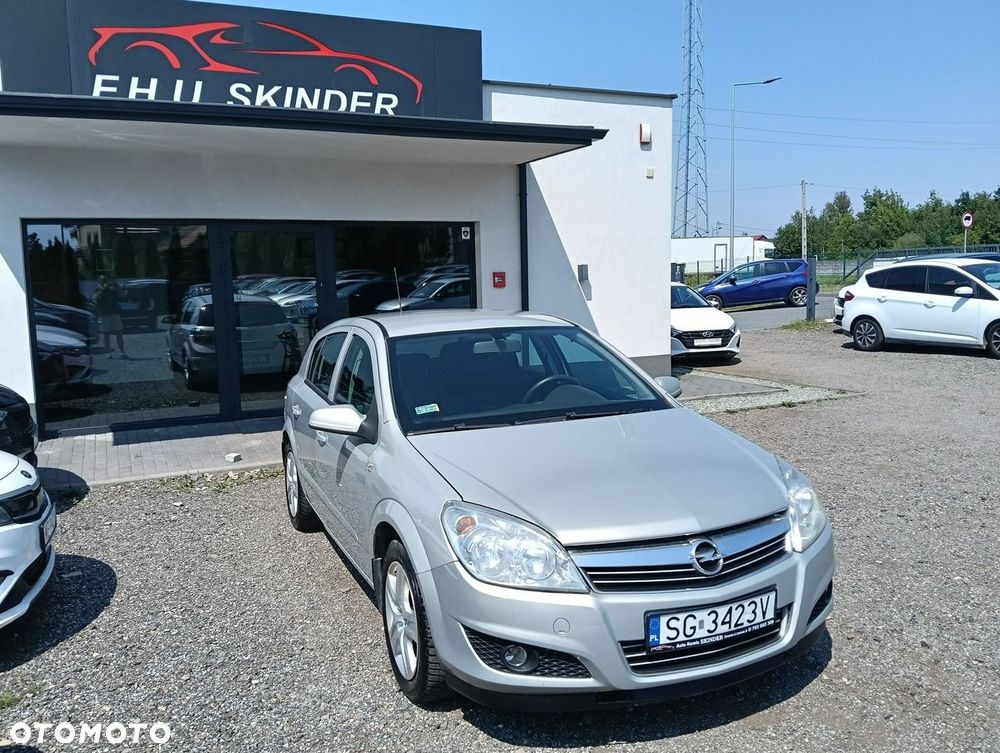 Opel Astra 1.6 Innovation 110 Jahre - 9