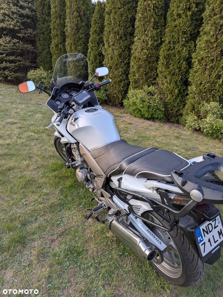 Honda CBF - 9