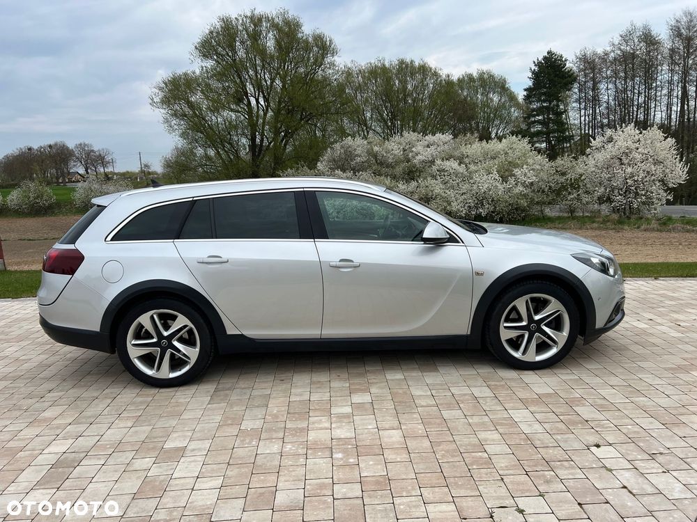 Opel Insignia - 8