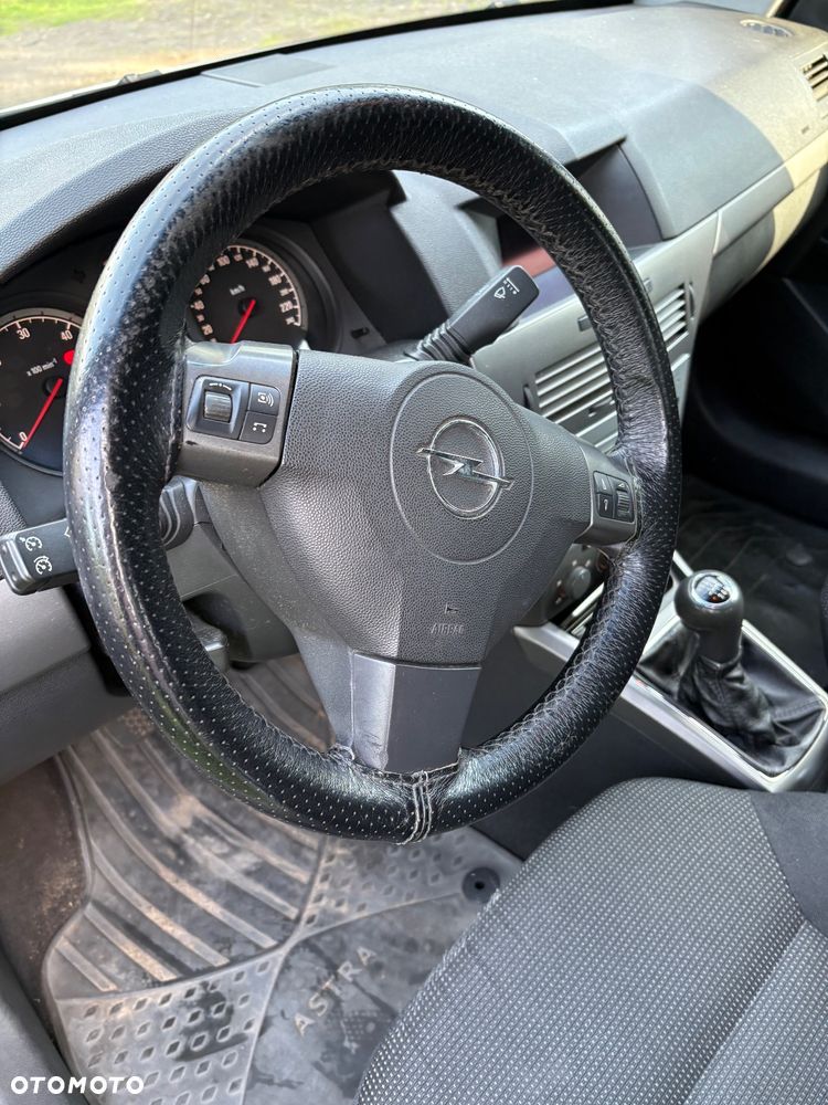 Opel Astra - 10
