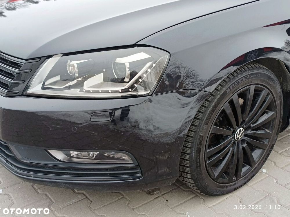 Volkswagen Passat - 15