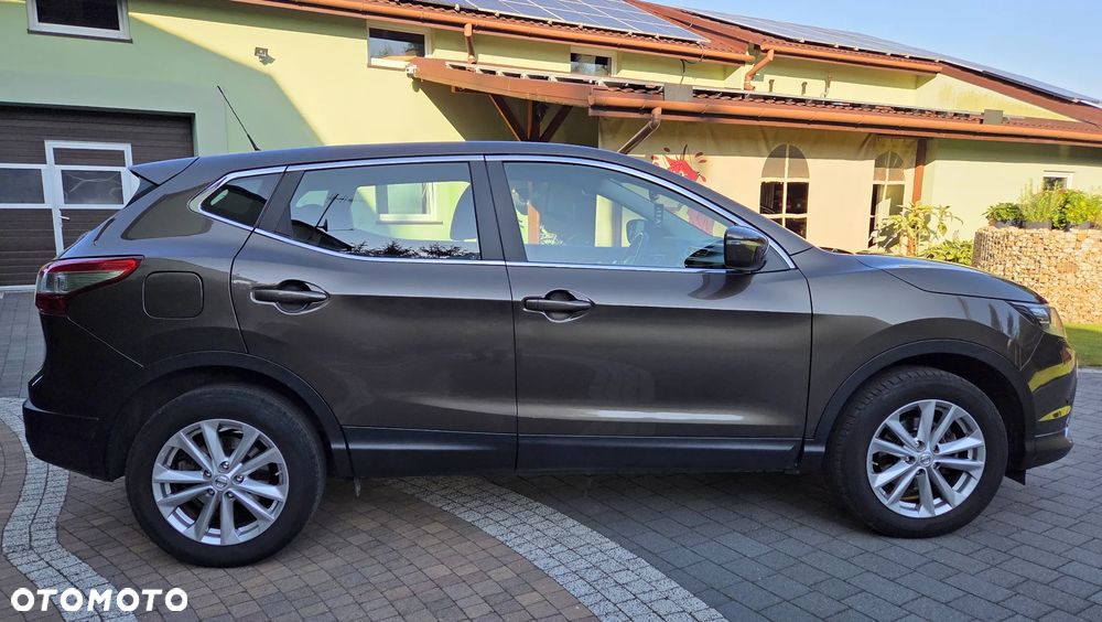 Nissan Qashqai 1.2 DIG-T Xtronic N-Connecta - 17