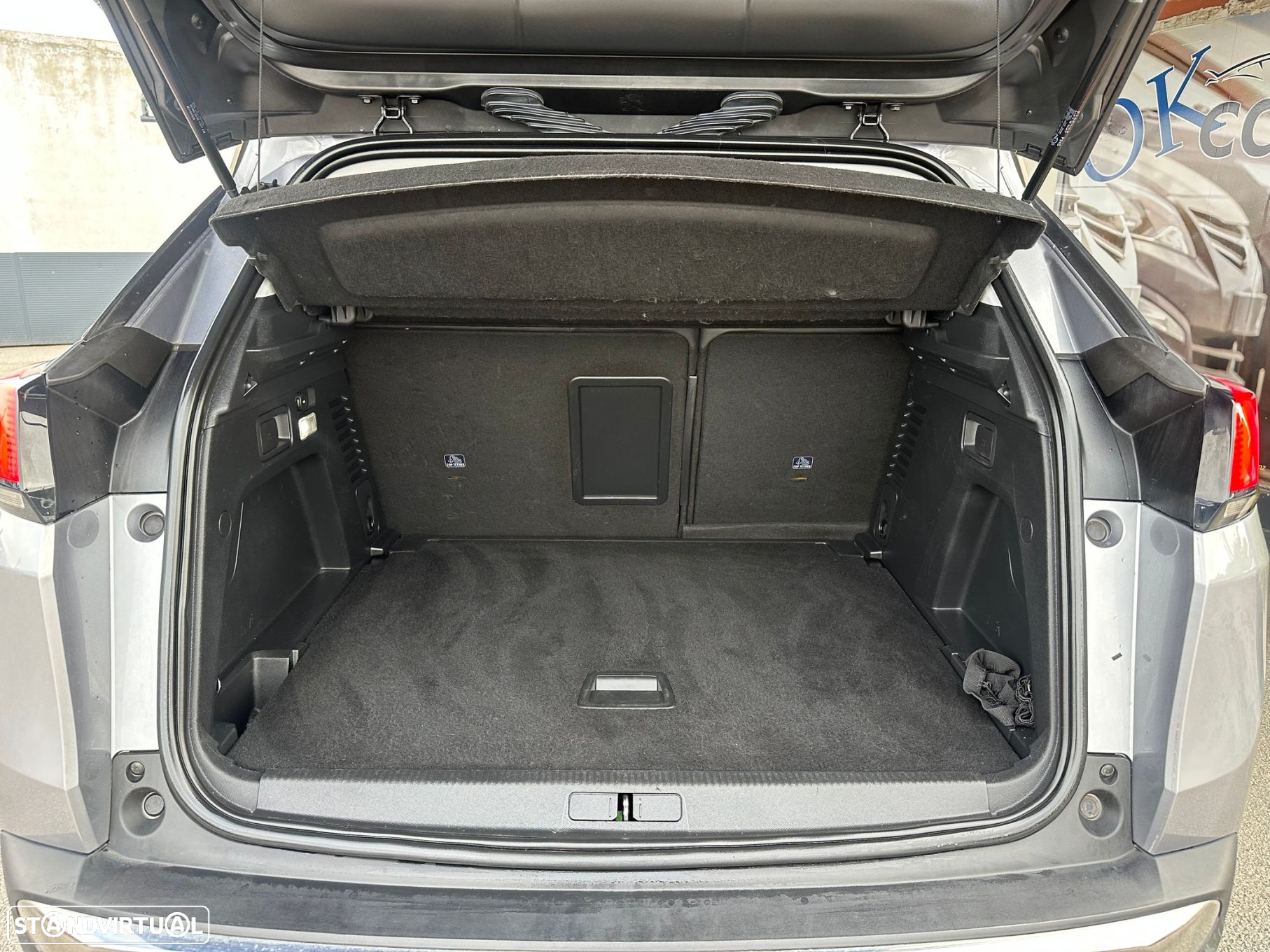 Peugeot 3008 1.6 BlueHDi Allure EAT6 - 41