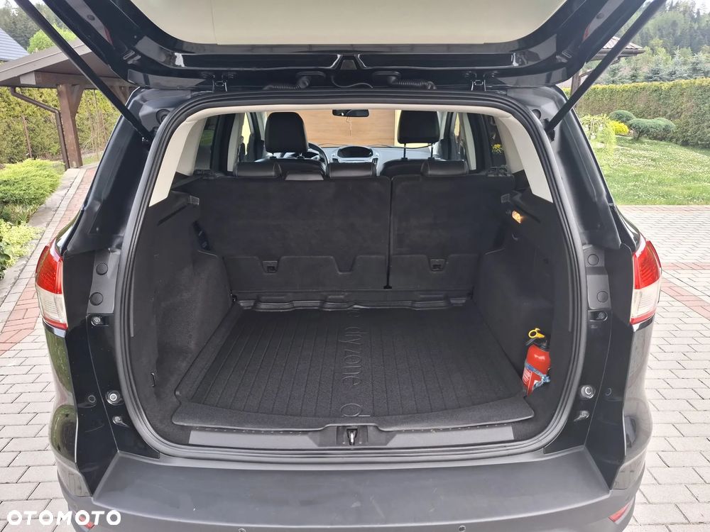 Ford Kuga 2.0 TDCi 4x4 Titanium - 12