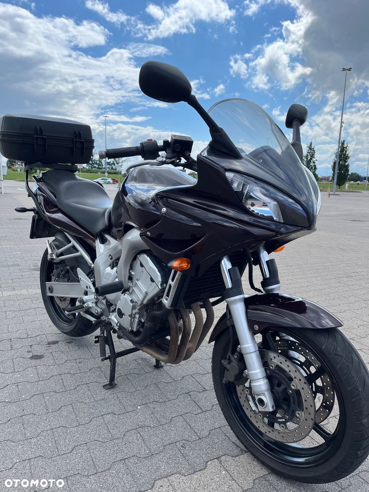 Yamaha FZ6 - 1