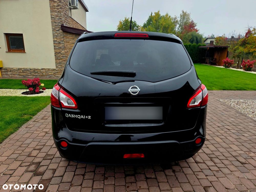 Nissan Qashqai+2 - 25