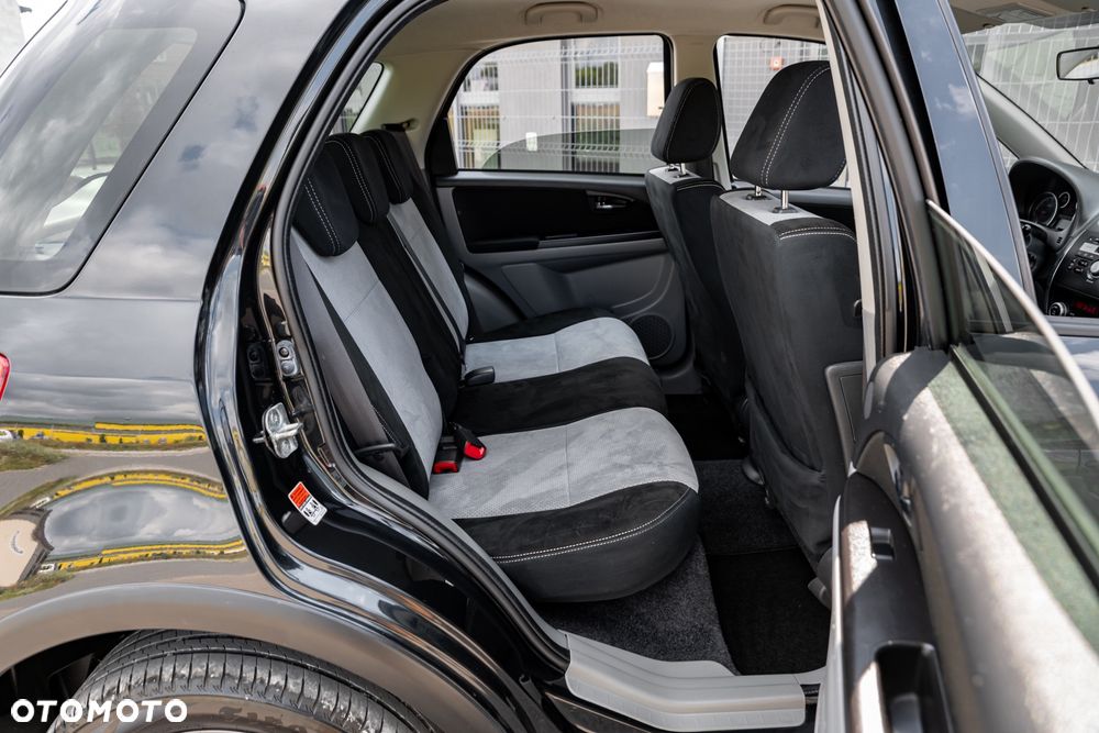 Suzuki SX4 1.6 Comfort 4WD - 20