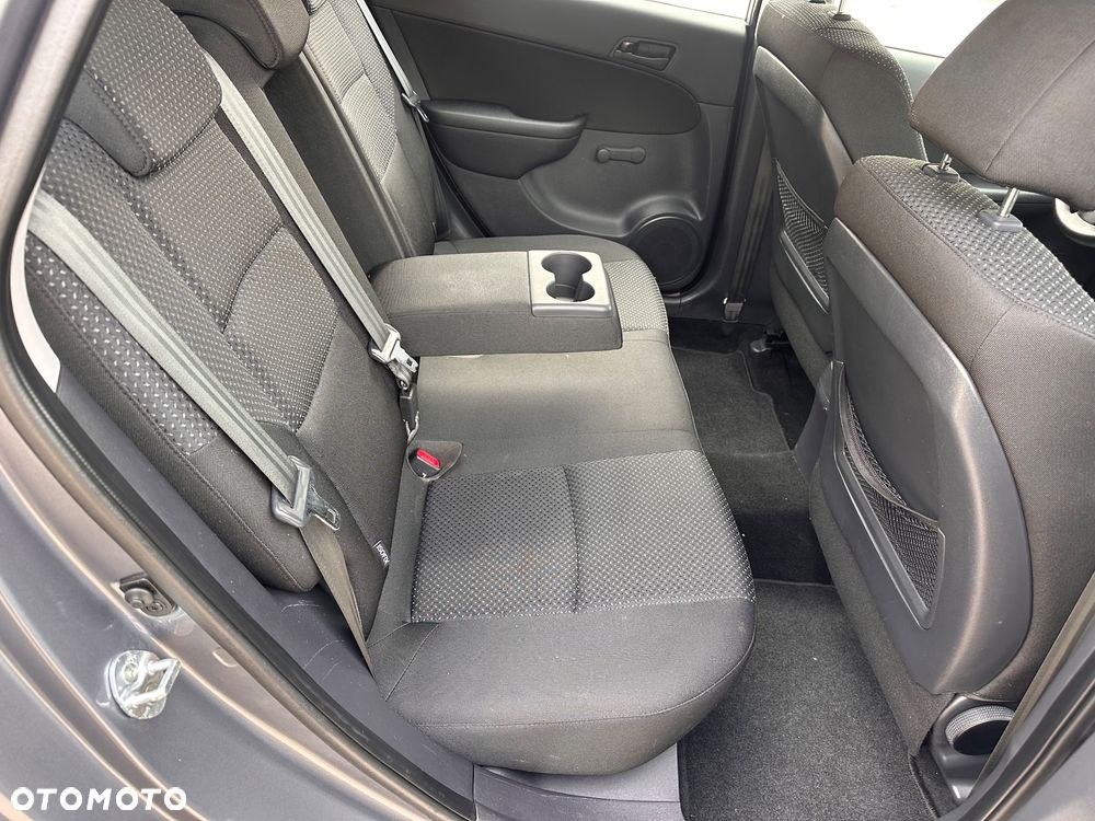 Hyundai i30 - 32