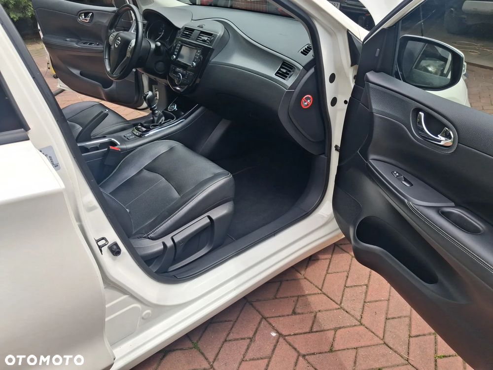 Nissan Pulsar 1.6 DIG-T Tekna - 12