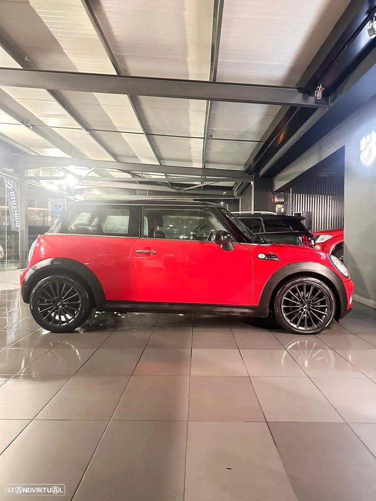 MINI 3 Portas Cooper D - 10