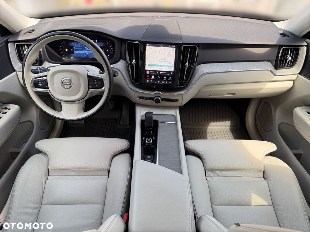 Volvo XC 60 - 16