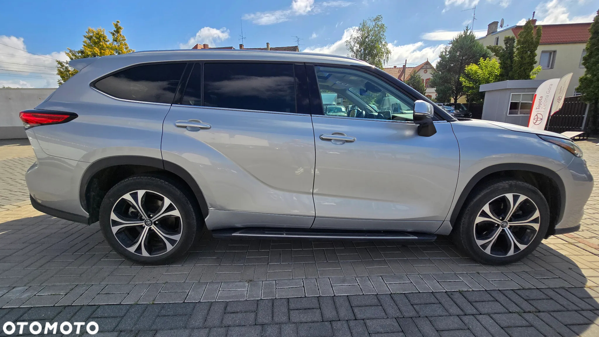 Toyota Highlander 2.5 Hybrid Executive Style - 7