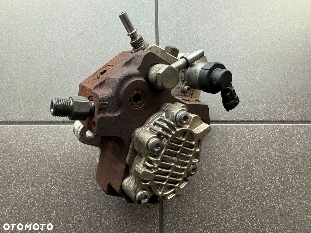 POMPA WTRYSKOWA 2.0 DCI RENAULT NISSAN OPEL 0445010099 8200680077