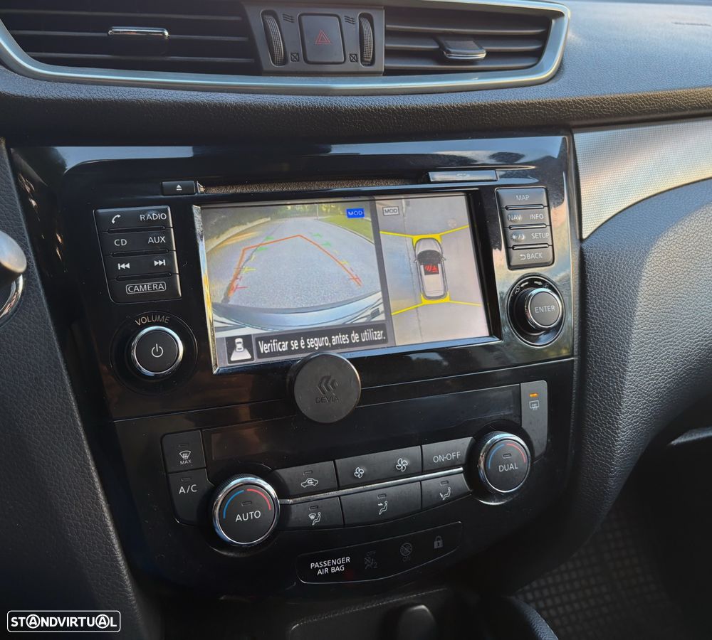 Nissan Qashqai 1.2 DIG-T N-Connecta RS 18 - 7
