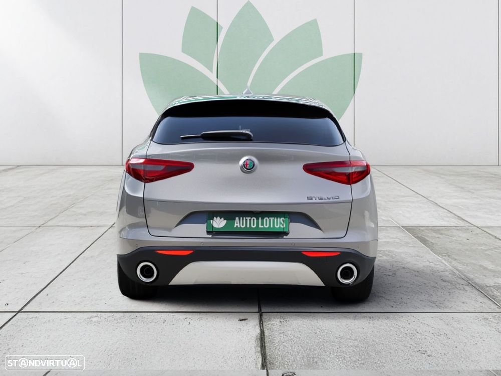Alfa Romeo Stelvio 2.2 D Super AT8 - 7