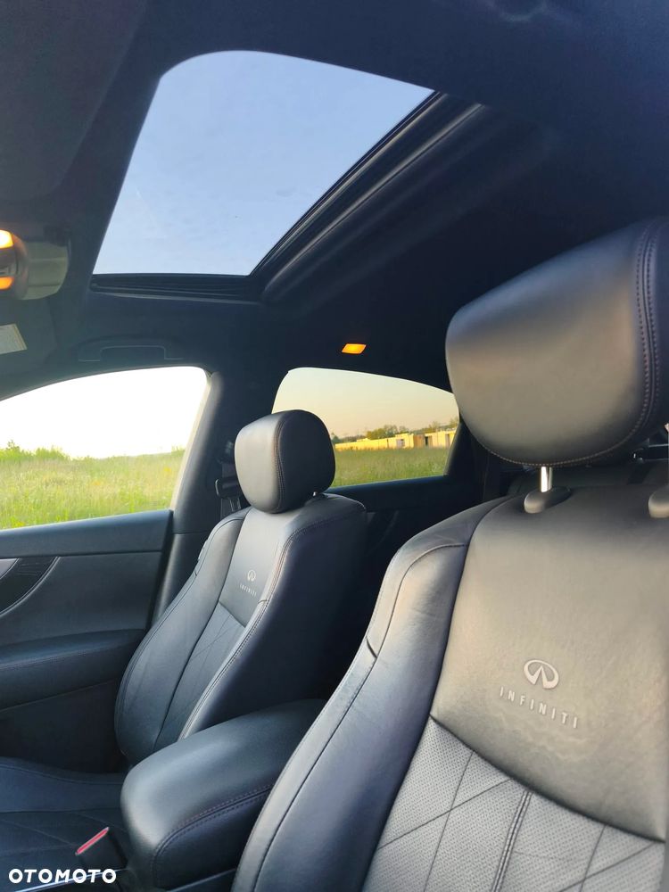 Infiniti QX70 3.0d S Premium - 25