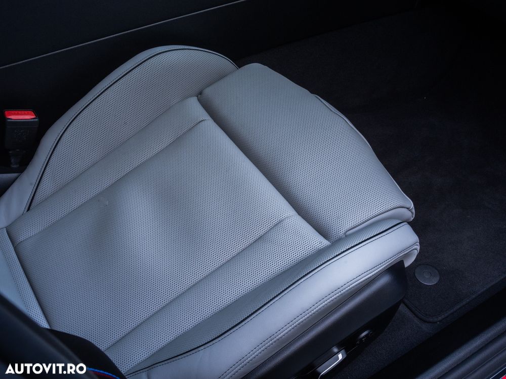 BMW M5 xDrive AT PHEV - 33