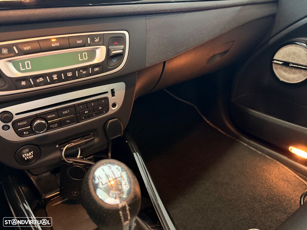 Renault Mégane 1.5 dCi Bose Edition - 32